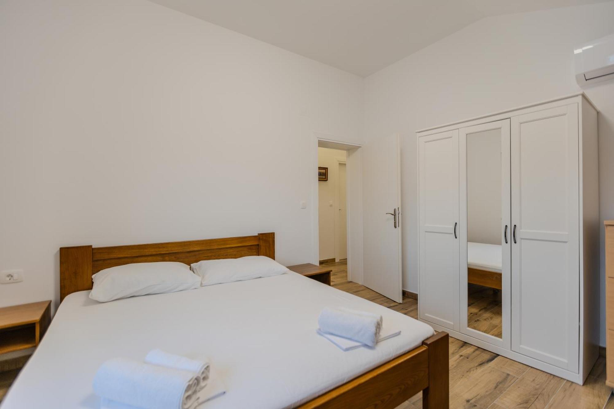 Apartments Lorena Privlaka  Εξωτερικό φωτογραφία