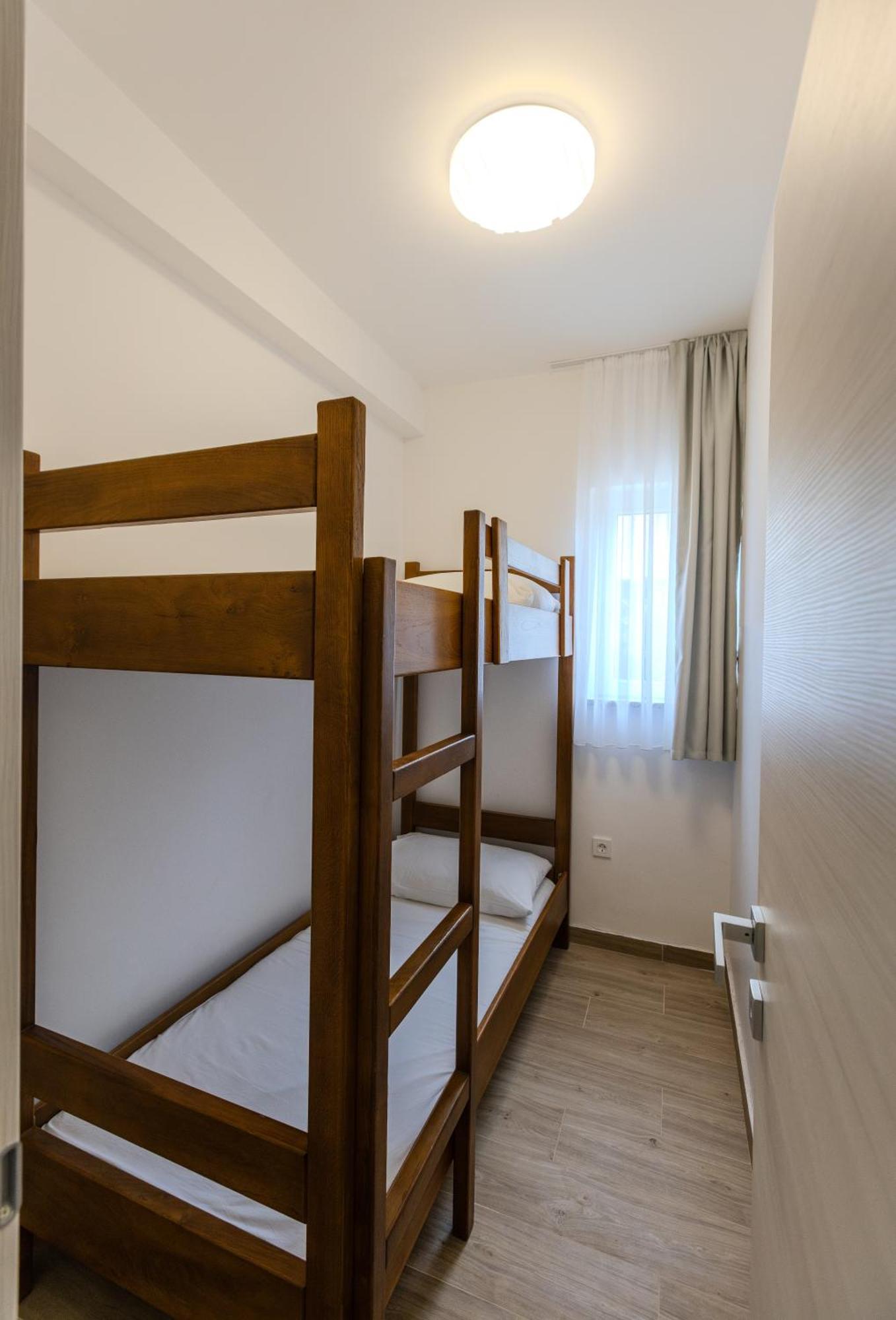 Apartments Lorena Privlaka  Εξωτερικό φωτογραφία